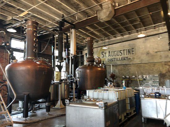 St. Augustine İçki Fabrikası